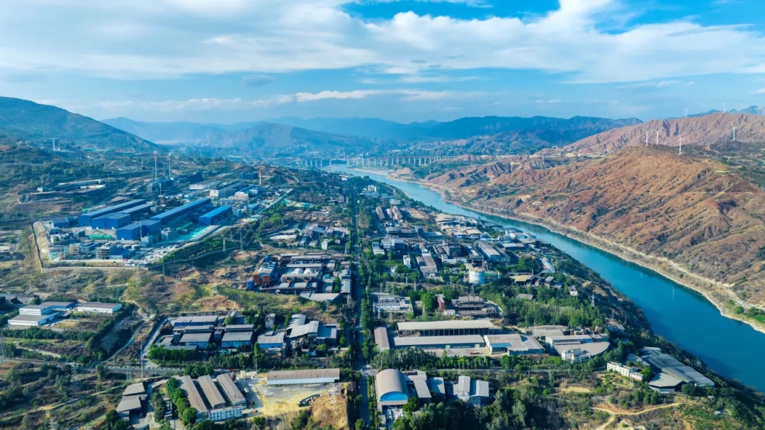 世界级钒钛产业基地 百亿级钛资源综合利用项目落户攀枝花钒钛高新区